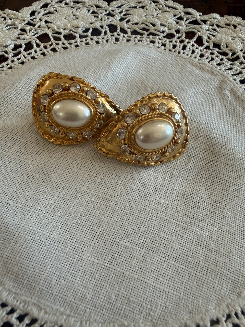 Gold-Tone Pearl and Crystal Teardrop Clip-On Earrings - Women Jewelry